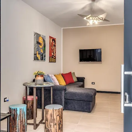 The Quarters Naples Apartments Esterno foto